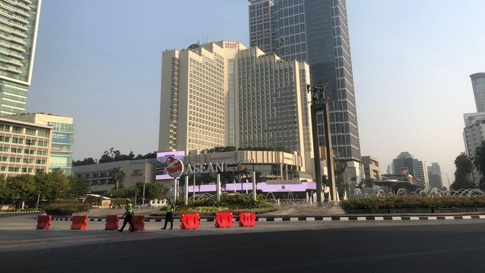 Lalin di Bundaran HI