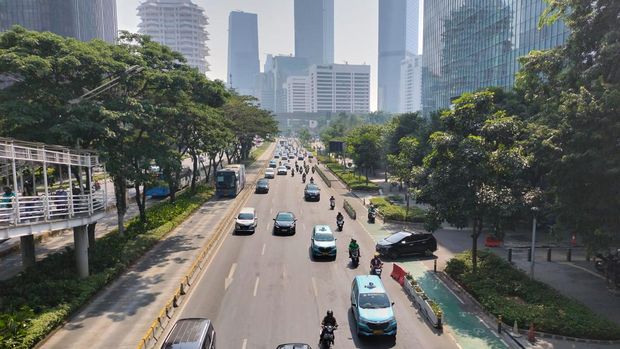 Lalin di Jalan Jenderal Sudirman