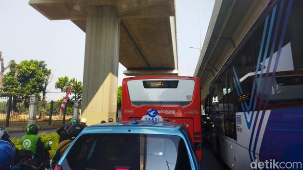 Macet di Pancoran pada 6 September 2023