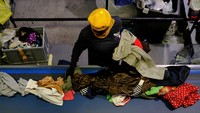 Saat ini kurang dari separuh pakaian yang diterima Moda Re dikirim ke fasilitas lain untuk didaur ulang. Dari jumlah tersebut, hanya seperlima yang kemudian didaur ulang dari serat ke serat, dan Moda Re memperkirakan pangsa tersebut akan tumbuh hingga 70% dalam tiga hingga empat tahun ke depan.  