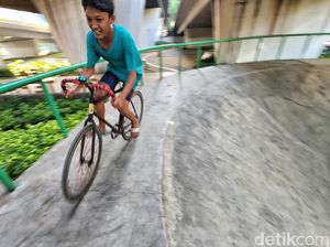 Memanfaatkan Waktu Senggang untuk Bermain Sepeda