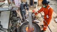 Pembentukan kelompok itu sendiri didasari dari kepedulian untuk mengurangi permasalahan lingkungan sekaligus bisa memberikan manfaat yang besar bagi lingkungan sekitar, ujar salah satu pendiri kelompok UMKM Telihan Recycle, M Anomsius.  