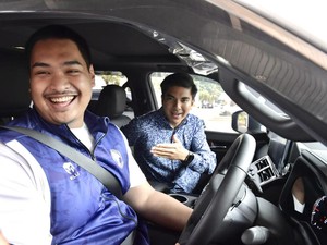 Menpora Bertemu Syed Saddiq, Suguhkan Makanan Warteg hingga Sopiri ke Soetta