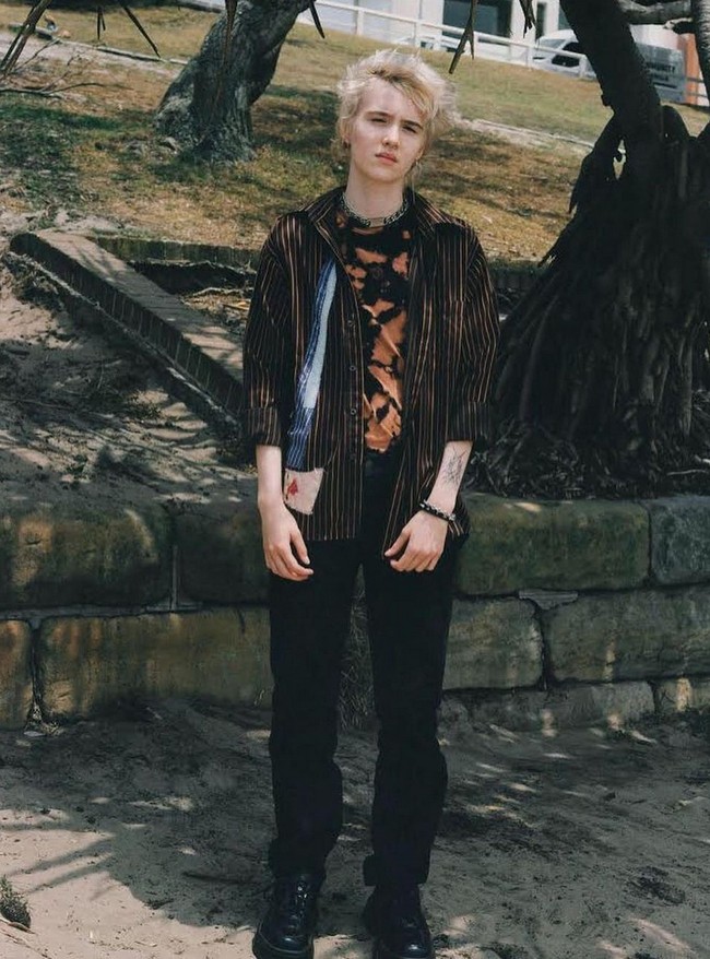 Morgan Davies terlahir berjenis kelamin perempuan, namun ketika usianya 13 tahun memutuskan untuk jadi transgender. Saat itu hanya ibu dan seorang teman dekatnya yang tahu. Foto: Dok. Netflix, Instagram/@morganlogoff