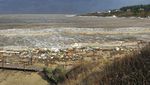 Pantai di Bulgaria Hancur Diporakporanda Badai