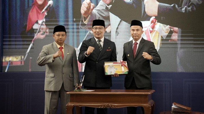 Pj Gubernur Jabar Bey Machmudin