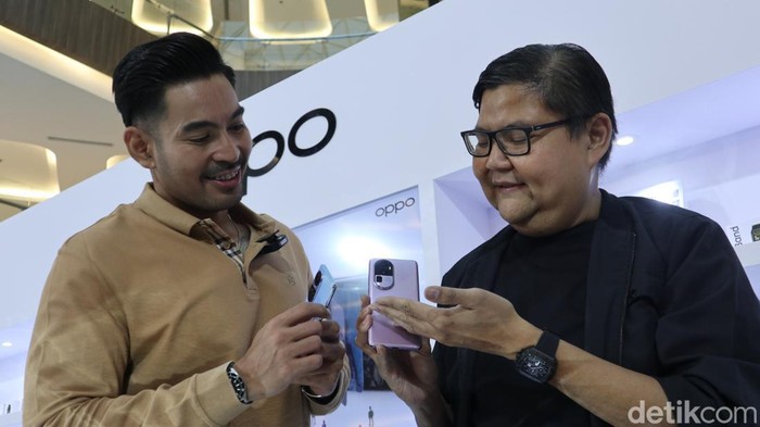 Pop Up Store Oppo di Trans Studio Mall Bandung