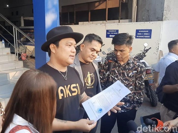Posan Tobing ditemui di Sentra Pelayanan Kepolisian Terpadu (SPKT) Polda Metro Jaya, Rabu (6/9/2023).