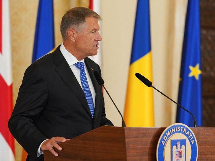 Romanias President Klaus Iohannis attends official welcome ceremony at Cotroceni Palace, in Bucharest, Romania, June 2, 2023. REUTERS/Andreea Campeanu