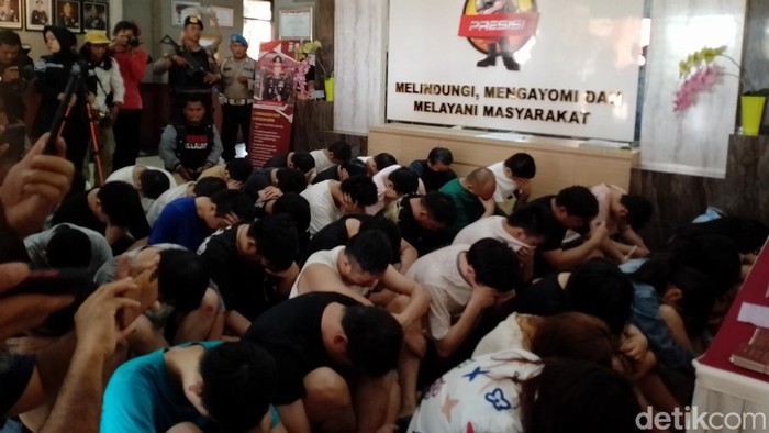 WN China jaringan love scammer yang ditangkap di Batam. (Alamudin Hamapu/detikSumut)