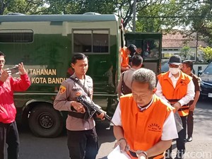 Jabar Hari Ini: Sidang Dakwaan Kasus Korupsi Yana Mulyana cs