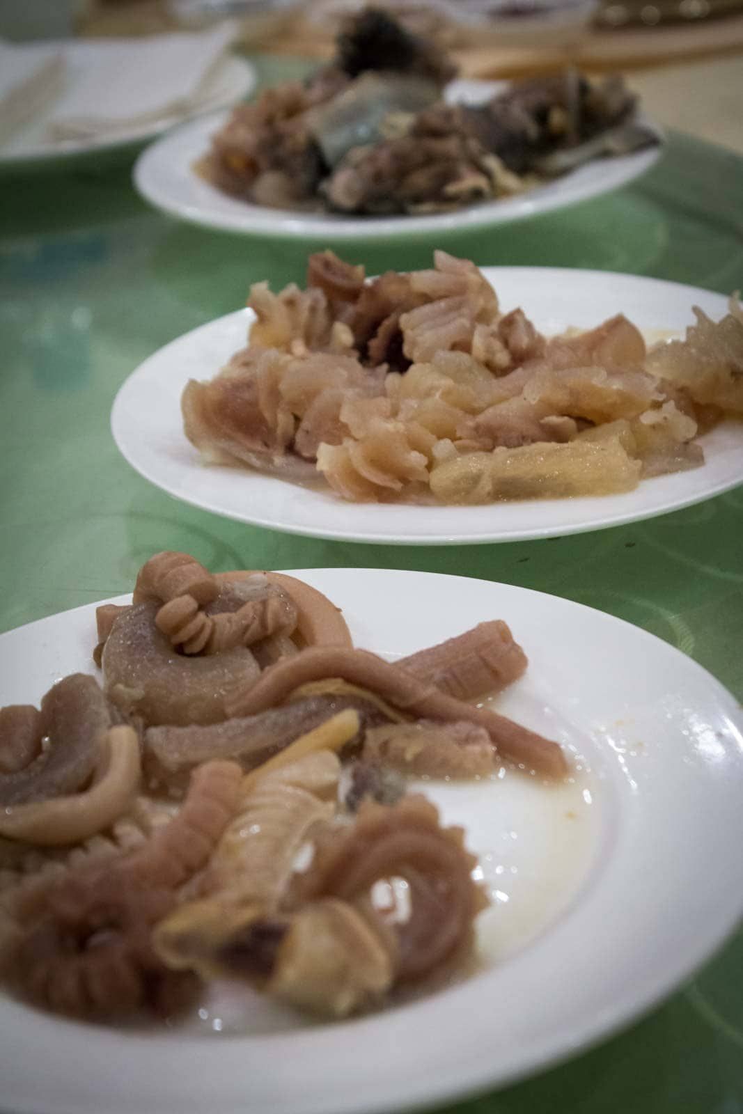 7 Makanan Ekstrem yang Ada di China, Berani Coba?