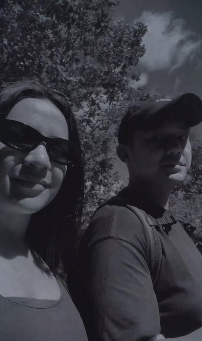 Angel diketahui telah menikah dengan Andreas Paramawidya pada Januari 2023. Kabar kehamilan Angel pun tentu membawa kebahagiaan bagi sang suami. Tak sedikit netizen yang juga ikut memberikan ucapan selamat dan doa untuk Angel beserta bayi yang dikandungnya. Foto: Instagram/@angelpieters