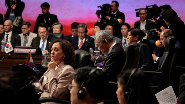 US Vice President Kamala Harris, Singapore’s Prime Minister Lee Hsien Loong, Philippines’ President Ferdinand Marcos Jr. and Russia’s Foreign Minister Sergey Lavrov attend the 18th East Asia Summit during the 43rd ASEAN Summit in Jakarta, Indonesia, on September 7, 2023. Yasuyoshi Chiba    /Pool via REUTERS