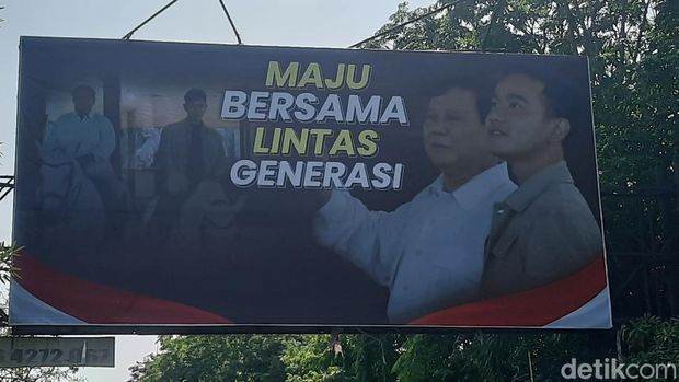 Baliho Prabowo-Gibran di Pati, Kamis (7/9/2023).