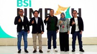 Direktur Utama Bank Syariah Indonesia Hery Gunardi hadir dalam BSI Umrah Travel Fair. 