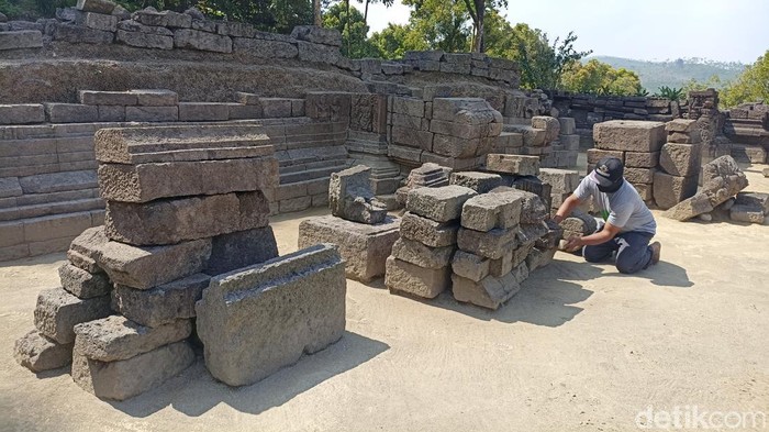 Candi Gambar Wetan Blitar