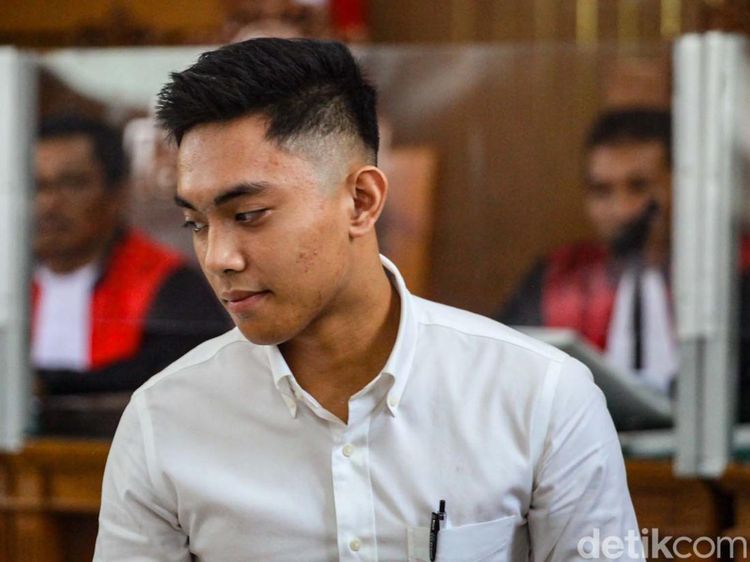 Ekspresi Mario Dandy saat Divonis 12 Tahun Penjara