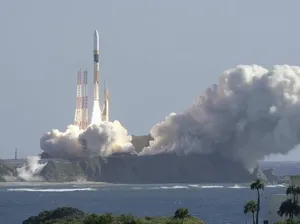 Jepang Luncurkan Roket H-IIA Susul India ke Bulan