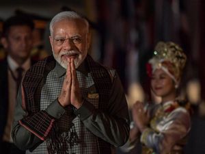 PM Narendra Modi Hadiri KTT ke-20 ASEAN-India