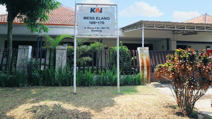 Lahan Sengketa KAI dan Warga di Bandung