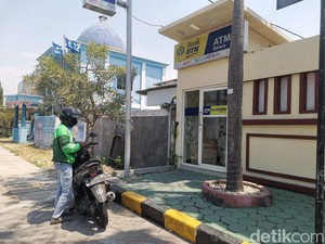 Pembobol ATM di Gresik Pakai Laptop Berjumlah 2 Orang