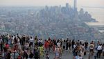 Memandang Panorama Kota New York dari Rooftop Gedung Lantai 100