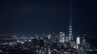 Hudson Yards adalah sebuah gedung pencakar langit terbaru di kota New York yang memiliki 100 lantai dengan ketinggian 345 meter.