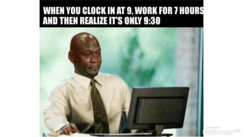 Meme kocak work from home (WFH) berikut ini kemungkinan besar bikin kamu ngangguk-ngangguk setuju. Kamu tim WFH atau WFO nih, detikers?