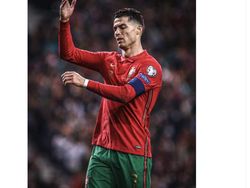 Meme Ronaldo Tak Masuk Nominasi Balllon dOr 2023, Messi Full Senyum