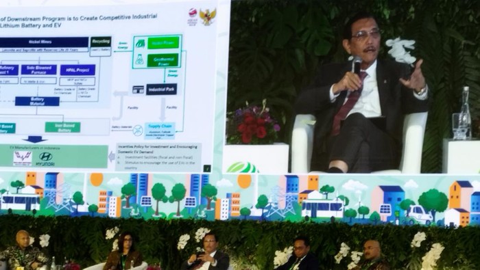 Menko Kemaritiman dan Investasi Luhut Binsar Pandjaitan di ISF 2023