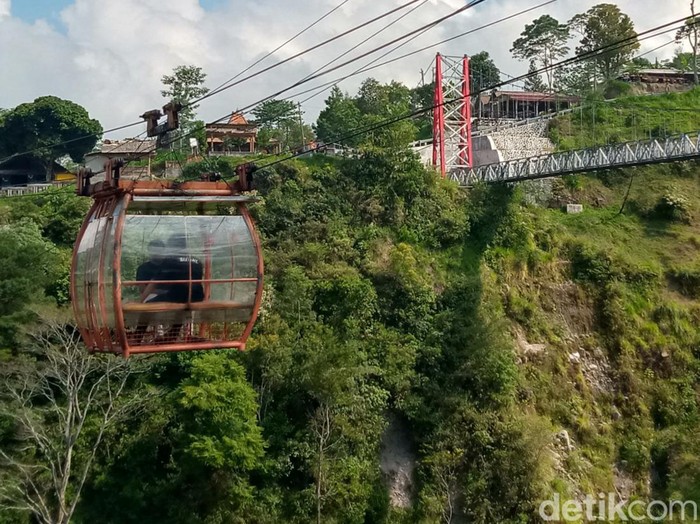 Objek Wisata Girpasang  di lereng Gunung Merapi, Desa Tegalmulyo, Kecamatan Kemalang, Kabupaten Klaten, pada Juli 2023.
