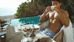 Gaya Santai Pangeran Mateen, Putra Raja Brunei saat Nikmati BBQ