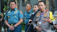 Pernyataan senada juga disampaikan Kapolri Jenderal Listyo Sigit Prabowo. Sigit menyatakan pengamanan KTT ASEAN berjalan terkendali.  