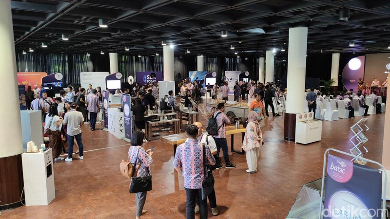 Forum telekomunikasi internasional bertajuk Bali Annual Telkom International Conference (BATIC) 2023 oleh Telin, dimeriahkan sejumlah perusahaan telko dan digital.