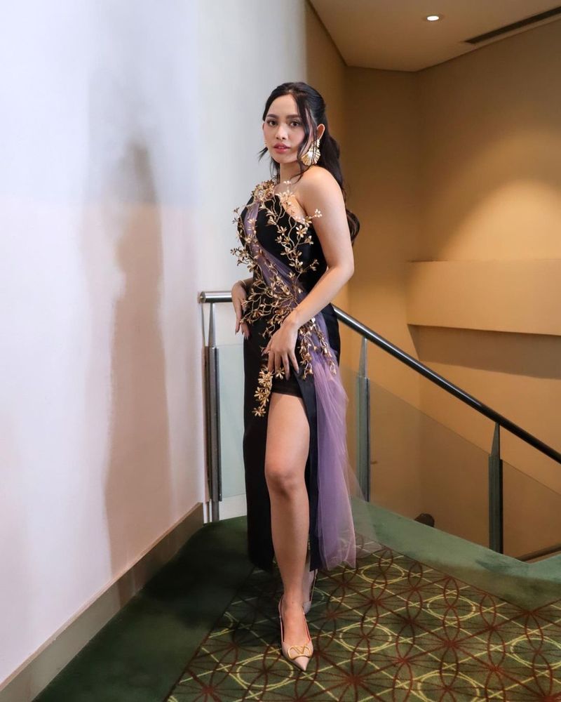 rachel vennya