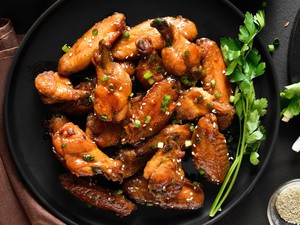 Resep Sayap Ayam Panggang Kecap Pedas Untuk Lauk Makan Siang