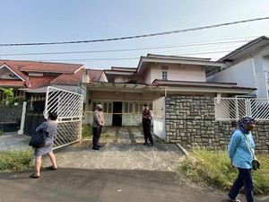 Temuan Secarik Kertas di Rumah Ibu-Anak Tinggal Kerangka, Ini Isinya