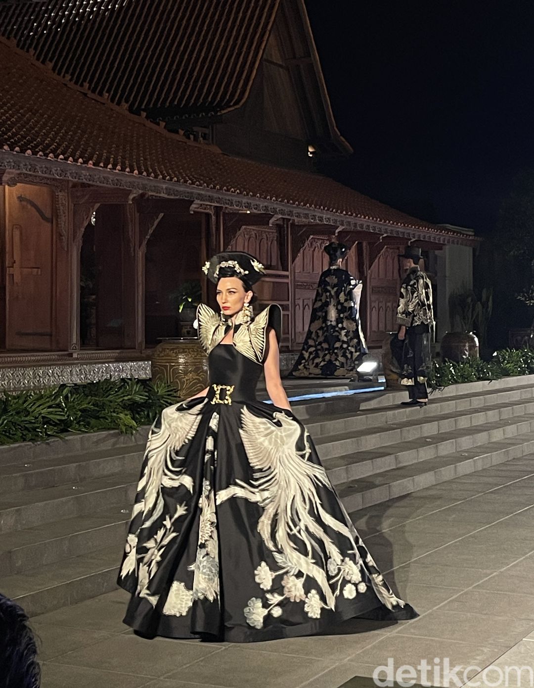 Sandyakala Smara Koleksi Batik Kudus 2023-2024 Denny Wirawan