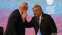 Guterres memberi selamat atas upaya diplomasi terkait isu global yang dilakukan Jokowi. Menurut dia, upaya tersebut tidak hanya akan berdampak pada kerangka ASEAN, namun juga global.  