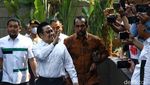 Tiba di KPK, Cak Imin Lambaikan Tangan ke Wartawan