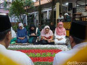 Yenny Wahid Tunggu Petunjuk Langit untuk Merapat ke Prabowo Atau Ganjar