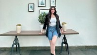 Pedangdut Bebizie ternyata punya nama asli Sri Mulyati. (Foto: dok Instagram)