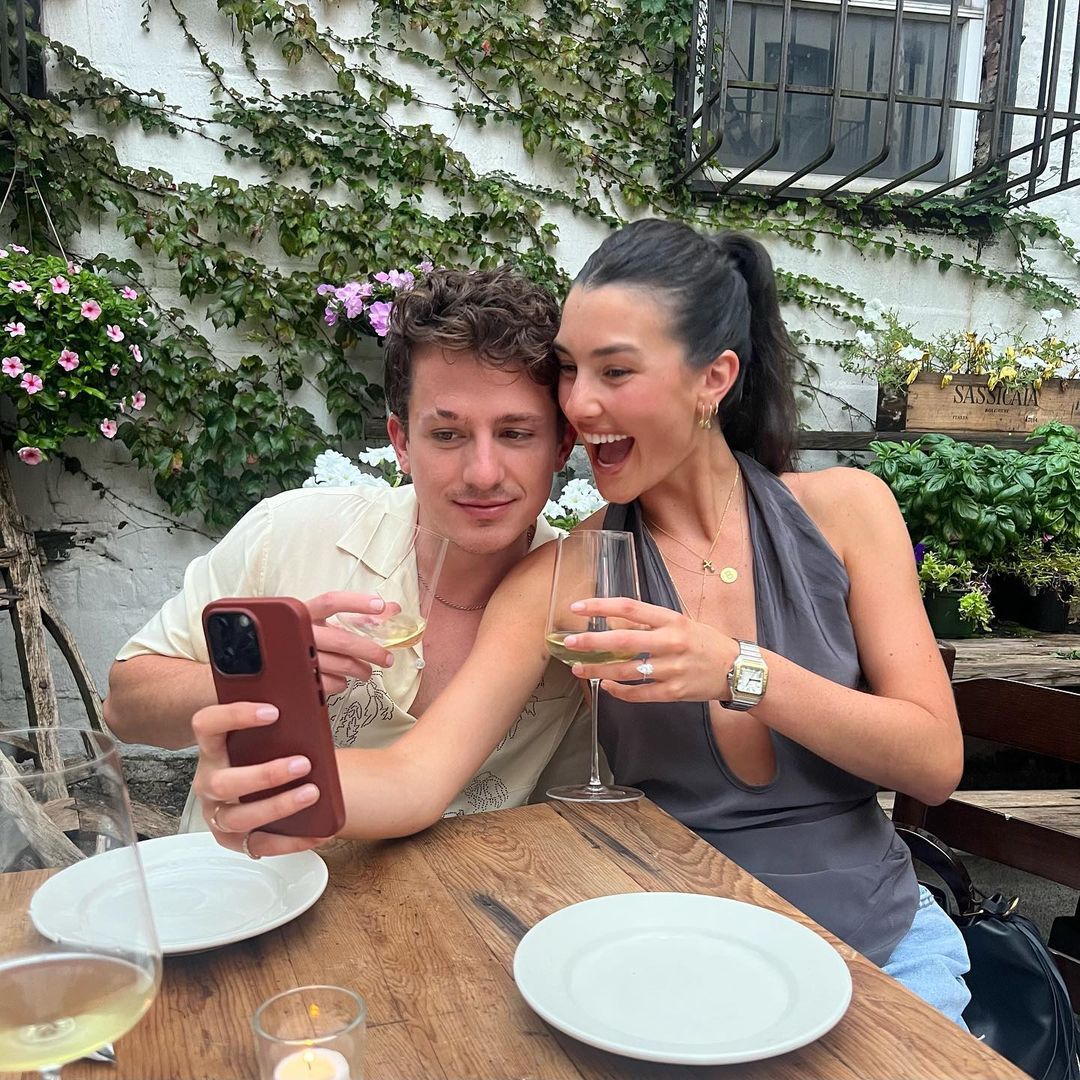Charlie Puth dan Brooke Sansone