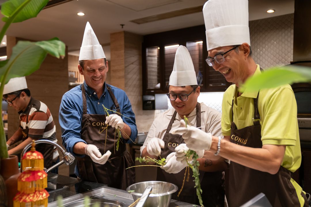 Scenographic Cooking Class di CONRAD Bali