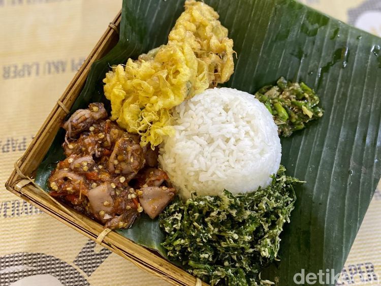 Bayar Rp 13 Ribu Kenyang Makan Nasi Telur Dadar di Restoran Babe Cabita