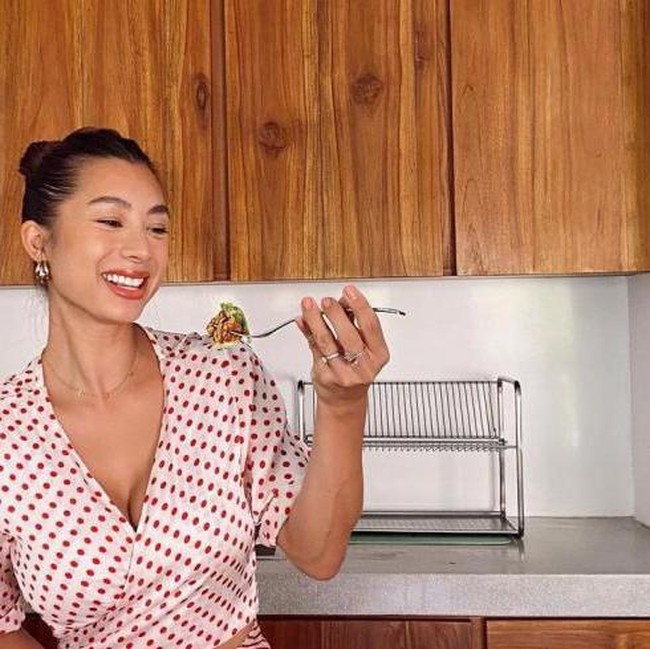 Keseruan Jennifer Bachdim saat Masak hingga Jajan di Bangkok