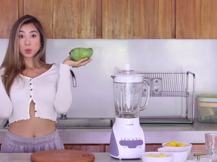 Intip Dapur Rumah Jennifer Bachdim yang Mewah dan Klasik