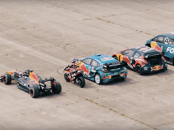 Drag Race motor MotoGP vs mobil F1 dan mobil reli