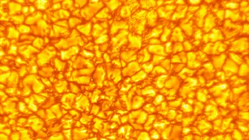 DKIST mengumpulkan data resolusi tinggi tentang aktivitas, atau ketiadaan aktivitas, di lapisan atmosefer Matahari. Foto: National Solar Observatory